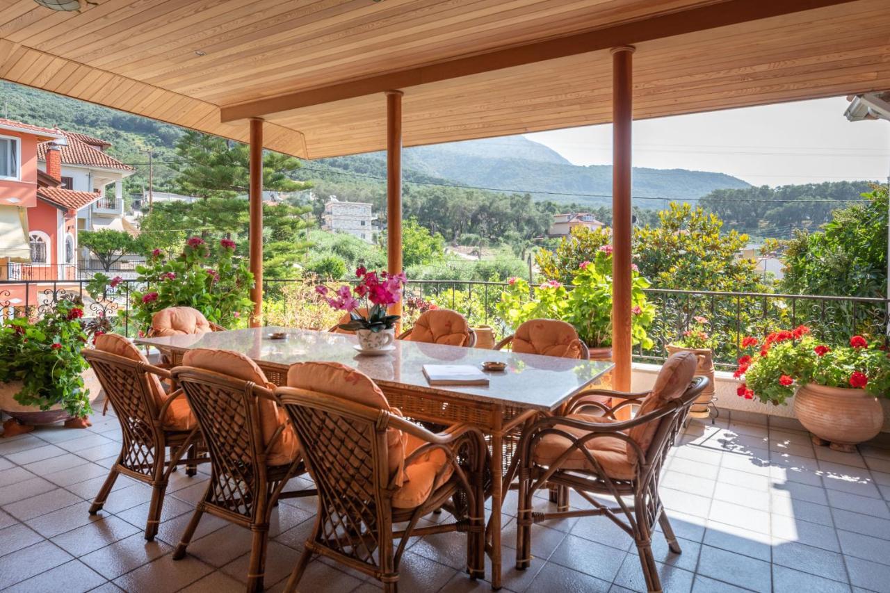 Villa Haroula Parga Eksteriør billede