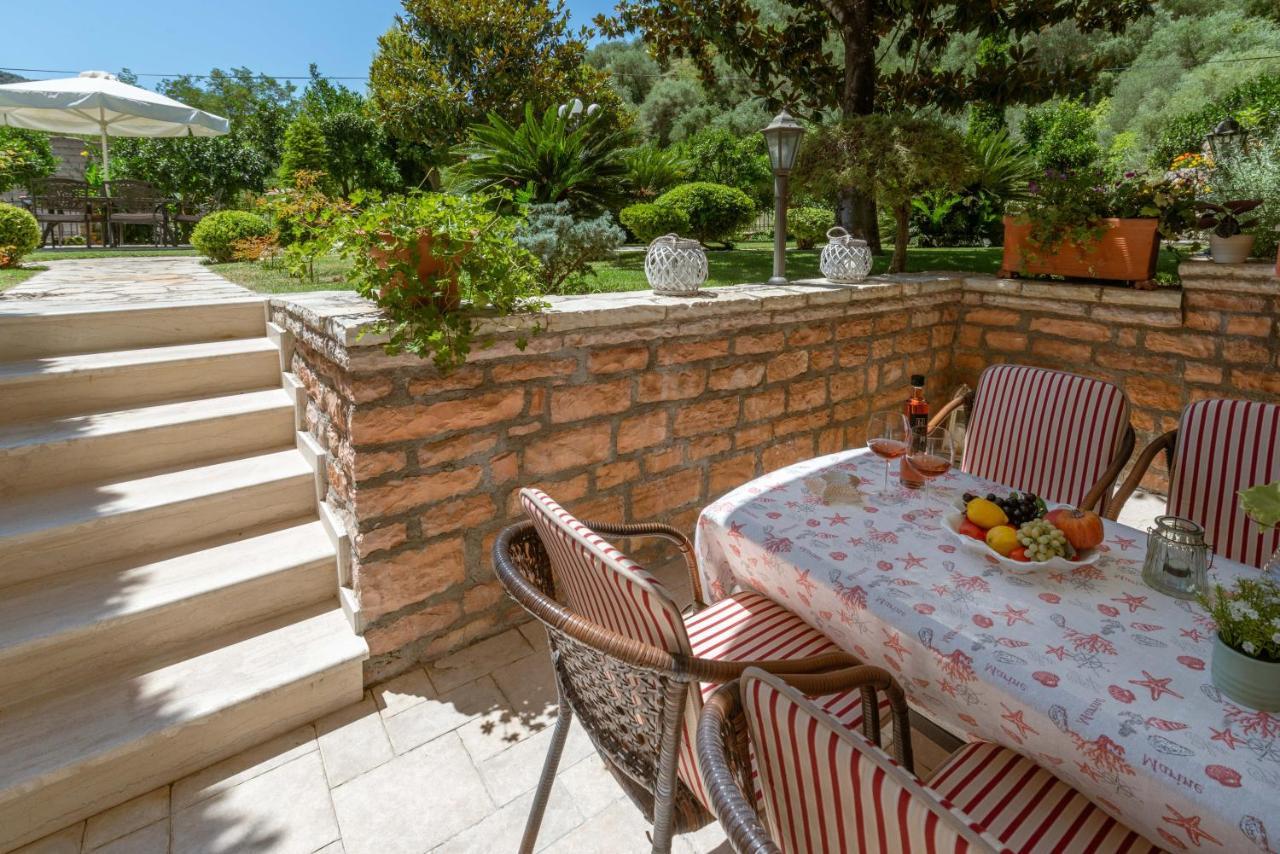 Villa Haroula Parga Eksteriør billede